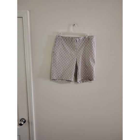 Mario Serrani Italy Pants - Mario Serrani Italy Womens Bermuda Shorts Taupe White Quatrefoil Print Size 10